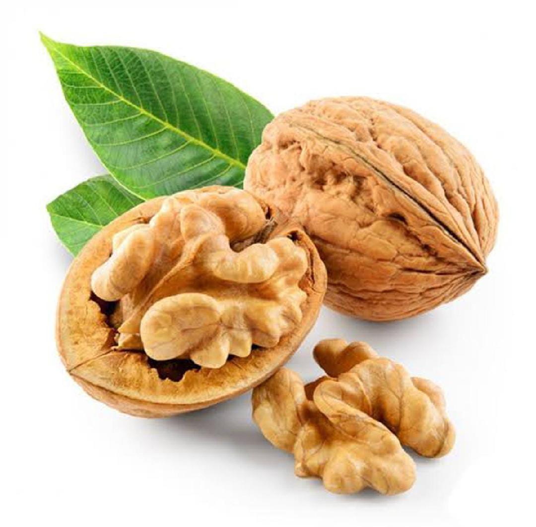 Premium Kashmiri Walnuts (Akhrot) 500 Grams | Fresh, High-Quality Walnuts with Shell | Dasi Akhrot | Desi Walnuts