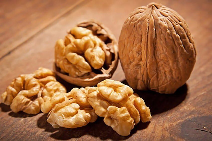 Premium Kashmiri Walnuts (Akhrot) 500 Grams | Fresh, High-Quality Walnuts with Shell | Dasi Akhrot | Desi Walnuts