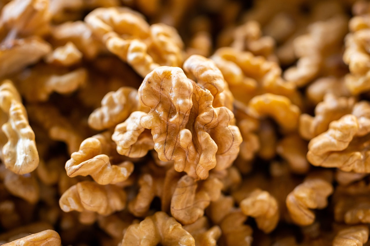 Premium Kashmiri Walnuts (Akhrot) 500 Grams | Fresh, High-Quality Walnuts with Shell | Dasi Akhrot | Desi Walnuts